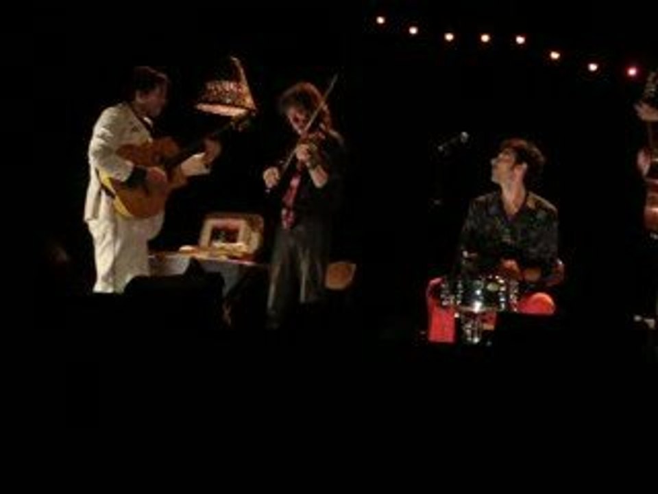 Concert Thomas dutronc - bastia - manouche2