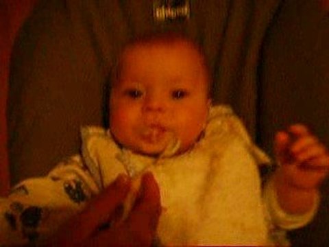 Premier repas à la cuillère - mars 2009