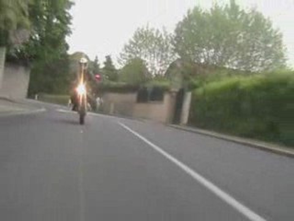 Petite balade en moto aux monts d'Or