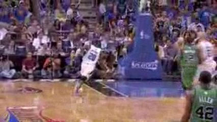 NBA Mickael Pietrus picks up the loose ball and hammers a wi
