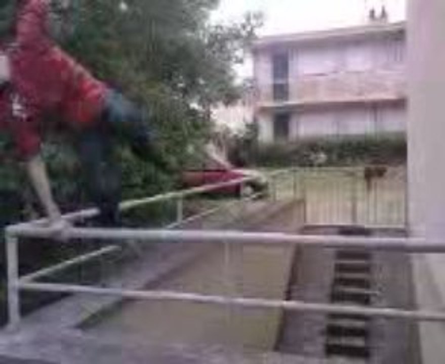 Rudy passe au dessus de la petite barre