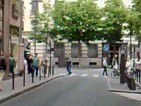 REPAS IMPROVISE A L'OPERA COMIQUE