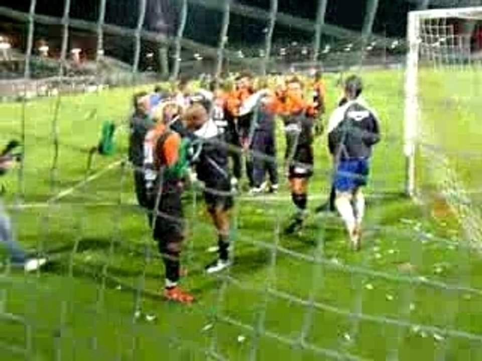 Cannes - Laval : Communion supporters