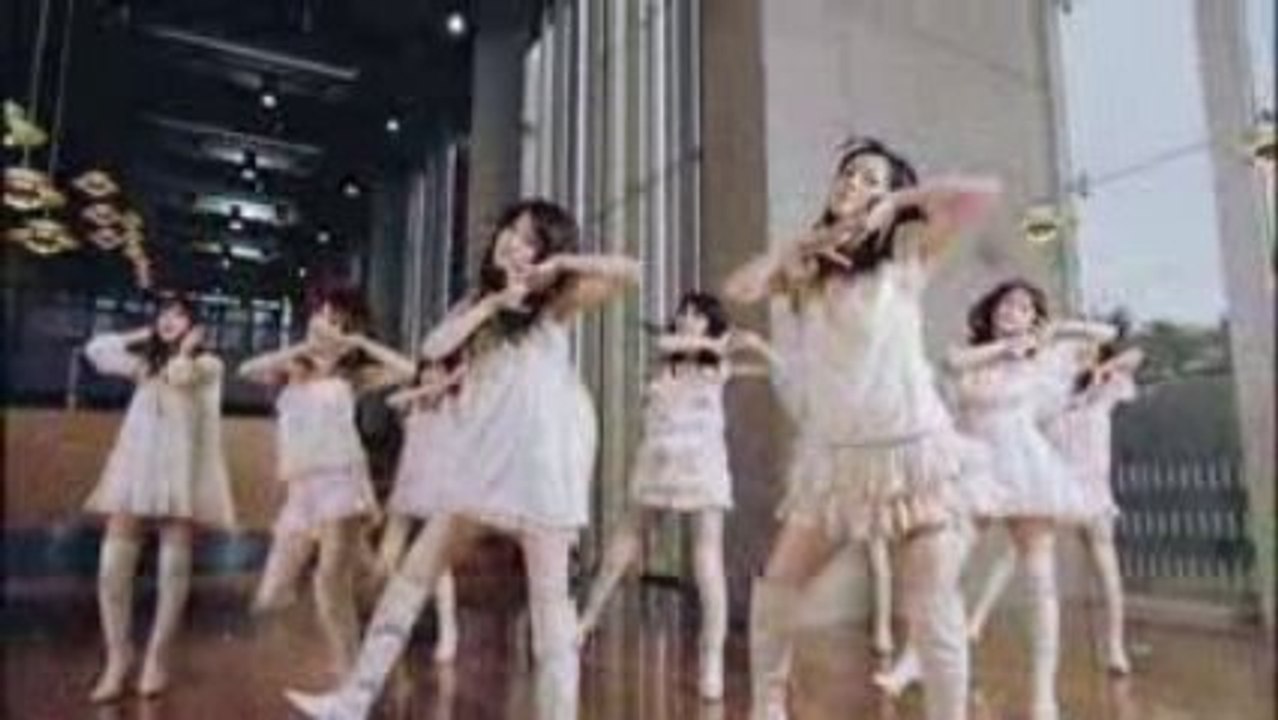 Morning Musume - Shouganai Yume Oibito (Dance Shot Ver.)