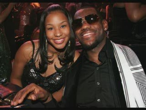 WC Feat. Snoop Dogg & Nate Dogg - The Streets (remix)