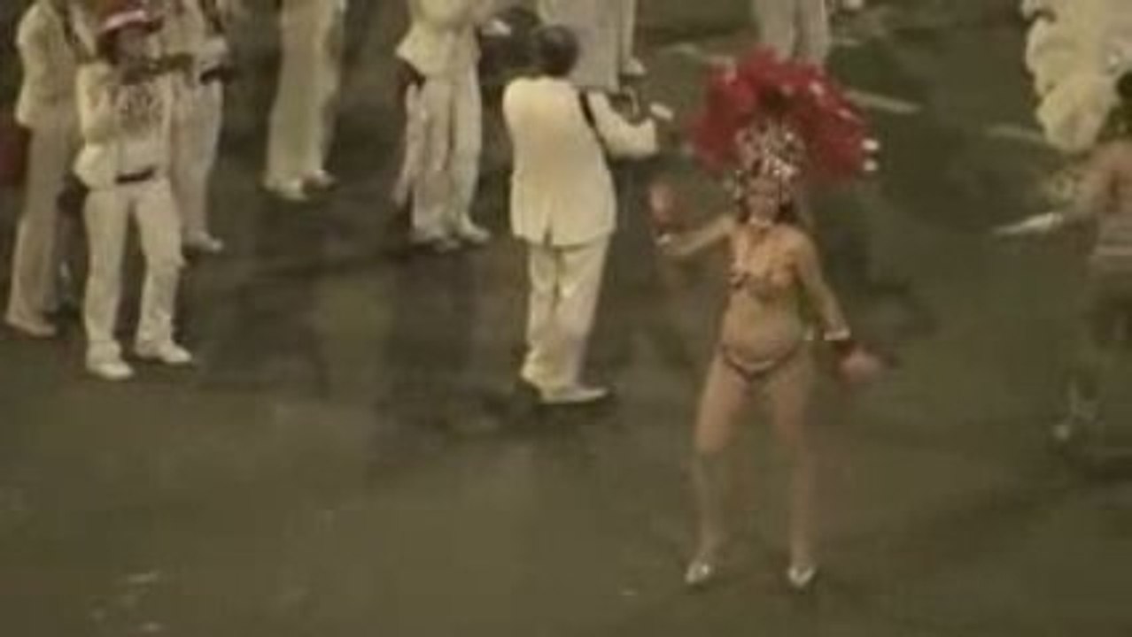 Ecole de Samba Alegria de Tours Carnaval de Cholet 2009 (5)