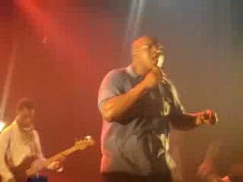 mama lova OXMO PUCCINO BATACLAN PARIS