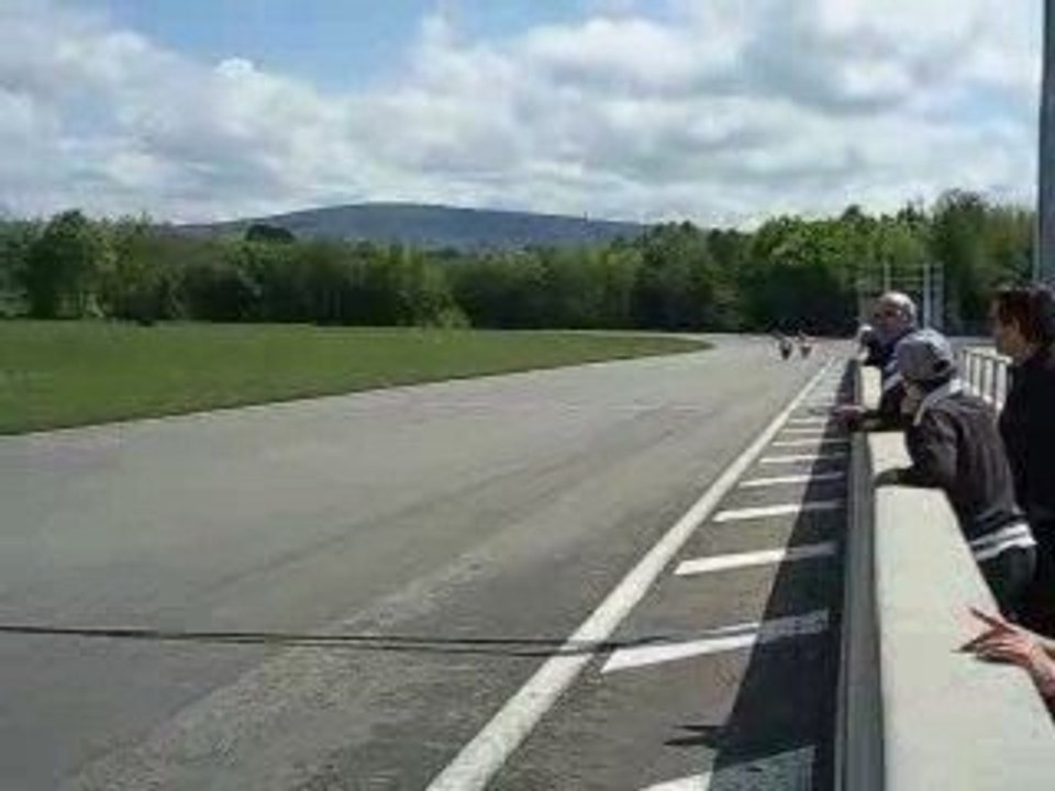 Circuit de bresse 30/04/2009 Moto cat. pro MOTOFRANCERACING