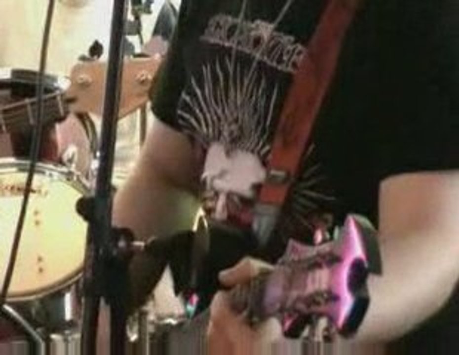 The crooks: Red hot chili peppers - Californication