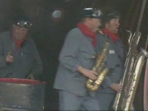 Zic zazou Anduze le 8 mai 2009