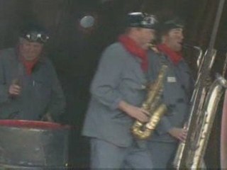 Zic zazou Anduze le 8 mai 2009