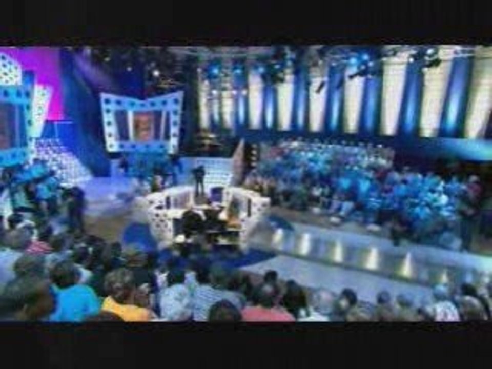 François Bayrou ... Mimi Mathy - onpc 4