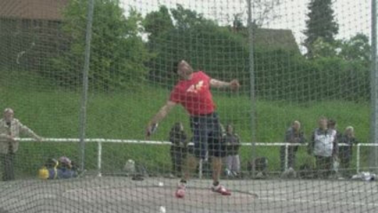 Thomas Cuisset 46m31 09.05.09