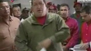 Chávez manda a la OEA al cipote
