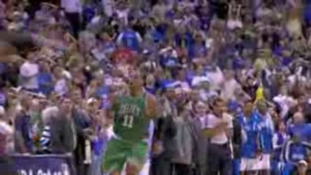 Glen Big Baby Davis nails a 21-foot jumper at the buzzer to