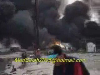 TUNISIE BIZERTE L'INCENDIE DE LA SOCIETE DE PETROLE EN 2006