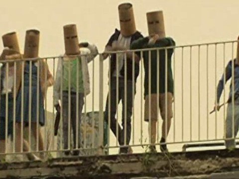 Never miss a beat - KAISER CHIEFS