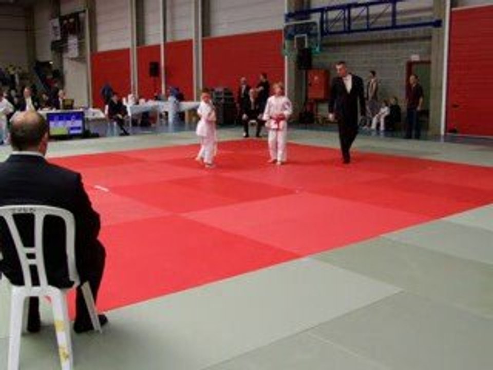 1er combat de judo de julien frameries 09-05-09