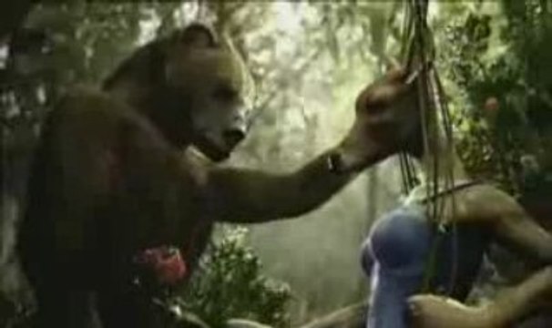 LA BICHE § L'OURS PUB ORANGINA NEW CLIP MUZIK BEAR HOT FUN