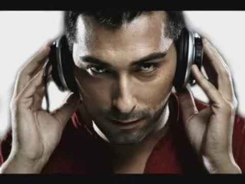 Johnny Cash vs Laurent Wolf - Walk the Line