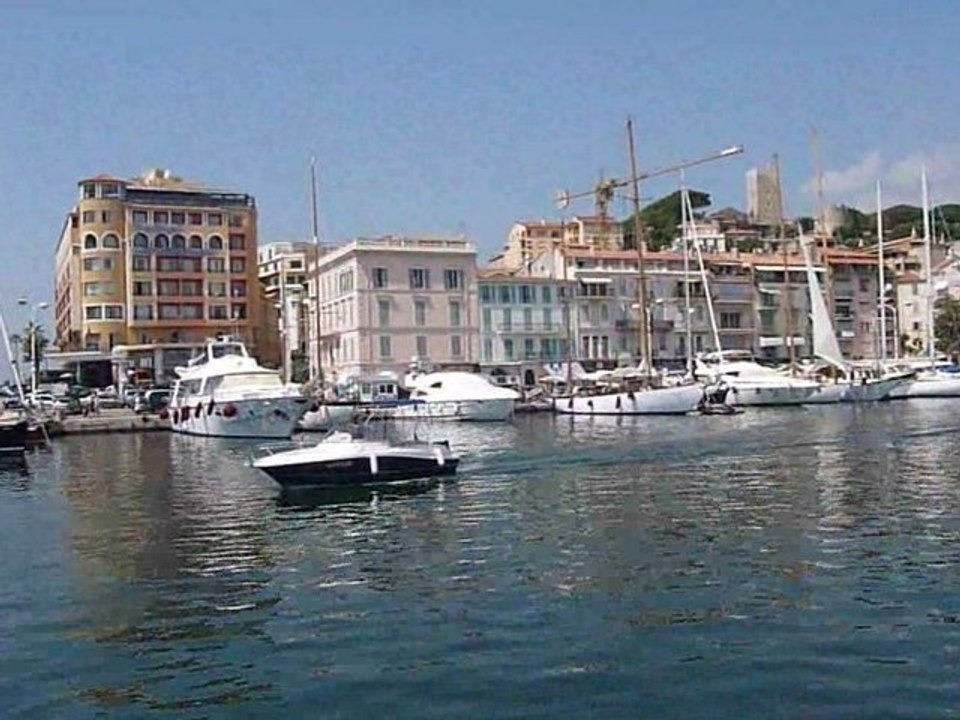 Arrivée au port de Cannes