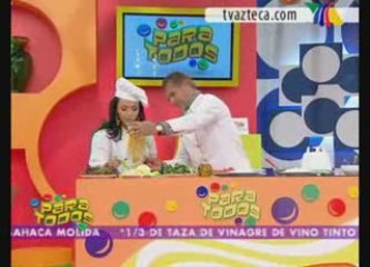 IVONNE MONTERO COCINANDO EN "PARA TODOS"