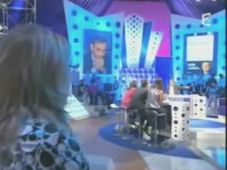 Europe: Zemmour vs Mélenchon – Campaign Highlights and Humorous Caricatures