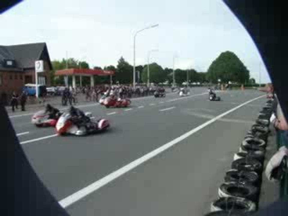 MOV03838