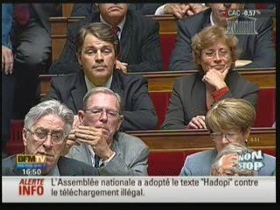 La loi Hadopi acceptée par l assembléé nationale