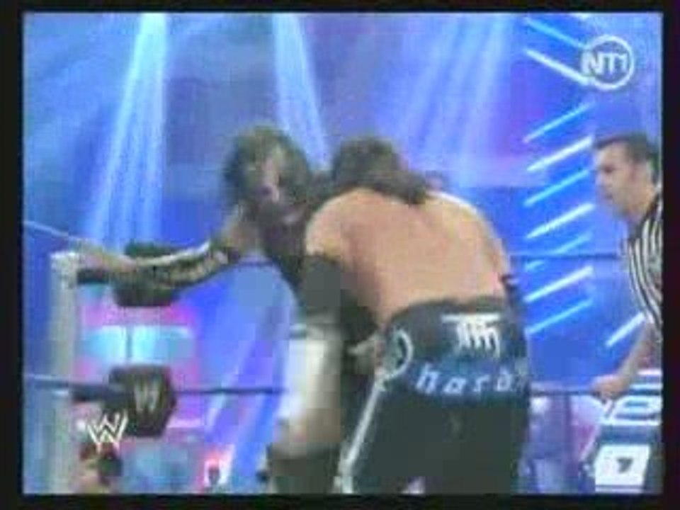 Catch jeff hardy & cm punk vs kane & matt hardy