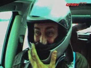 Looping en voiture (Looping by car)