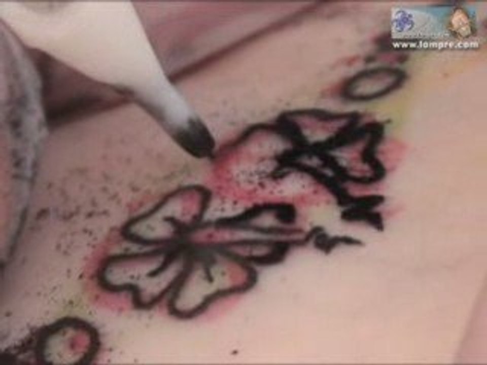 Tatouage-Delphine384x288