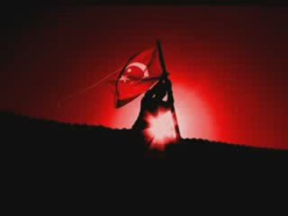 Ozan Arif - Sizin Gibi Aydının 7den 70ini...