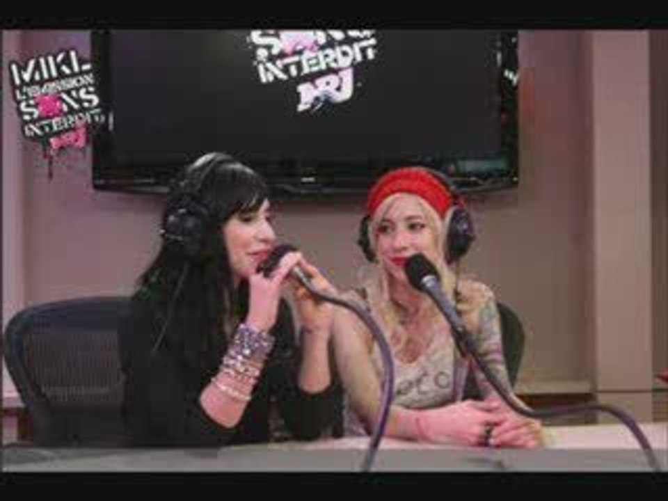 The Veronicas Interview NRJ 7/8