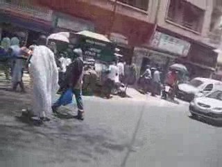 Les marchands ambulants avenue Ponty à Dakar