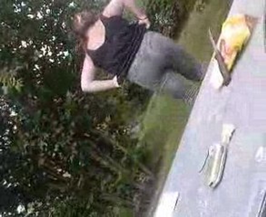 J fait chier les vieux ki ns font chier tmtc besta ;)