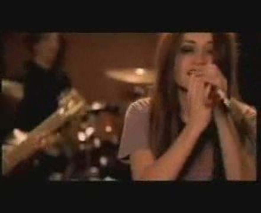 Flyleaf - Breathe Today MUSIC VIDEO