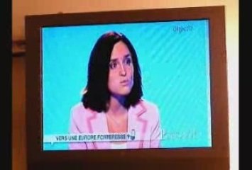 Sur Direct8 face à Marine Le Pen