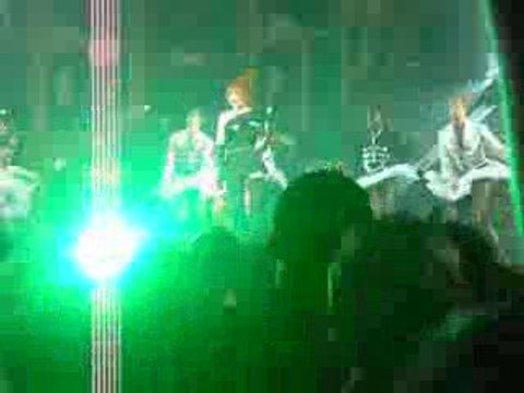 mylene farmer sans contrefacon 12mai09 marseille