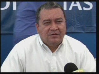 090512 alcalde habla sobre obras