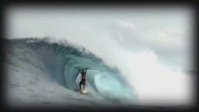 Kelly Slater's secret Tahitian right... EPIC!