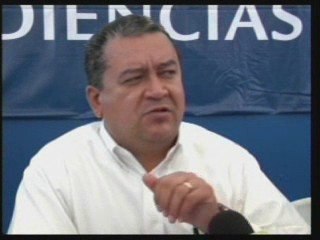 090512 alcalde responde a proselitismo