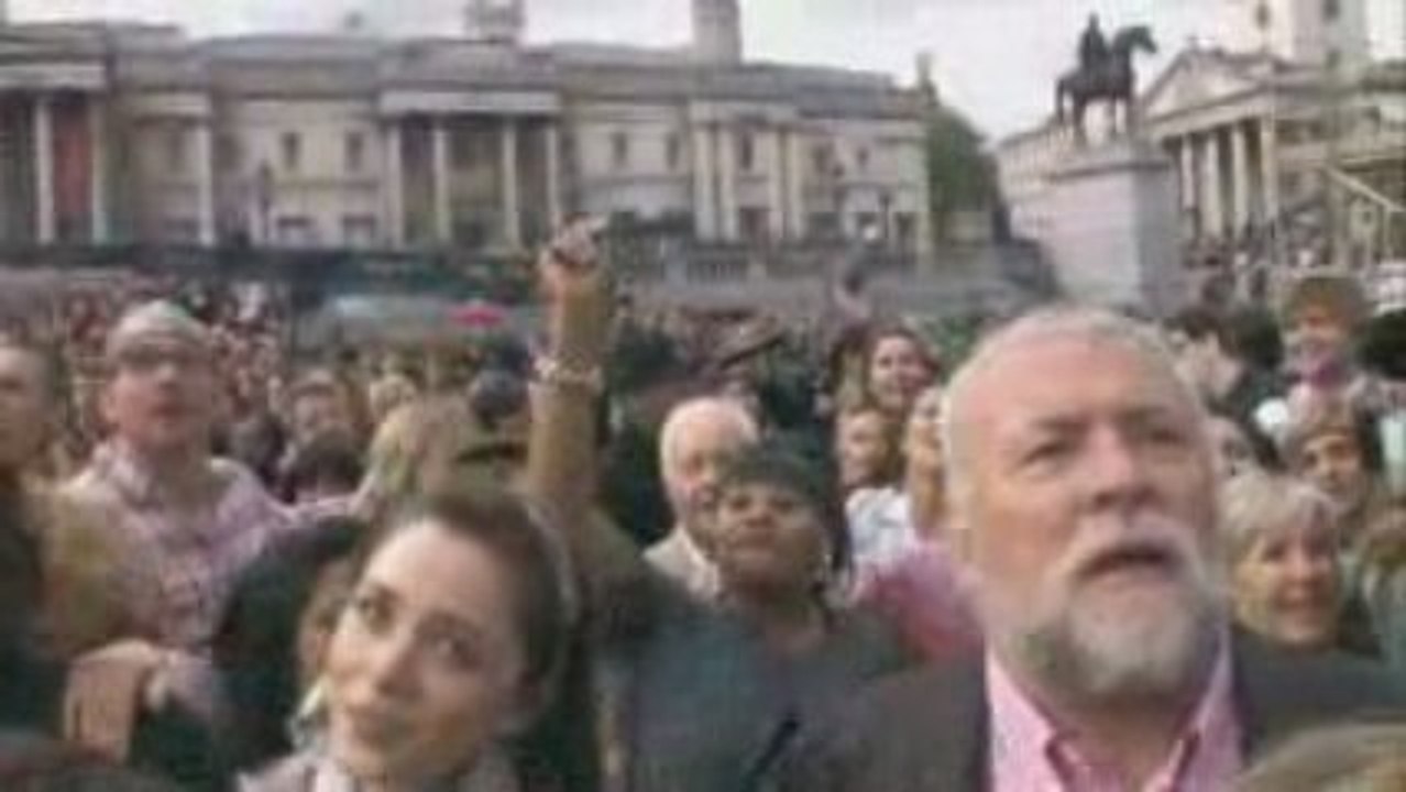 T-Mobile Hey Jude Sing-a-Long