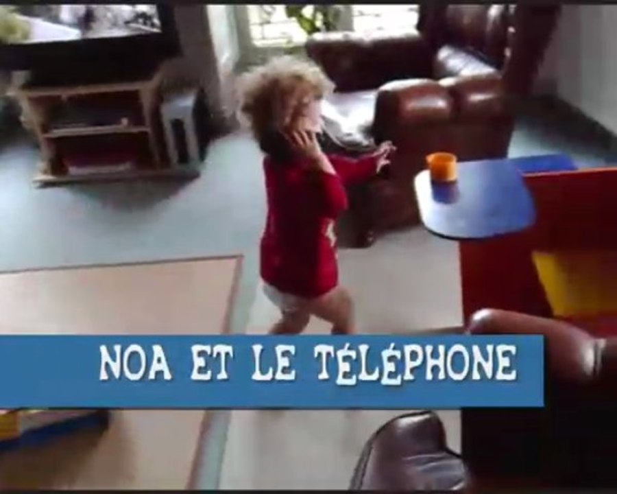 NOA ET LE TÉLÉPHONE
