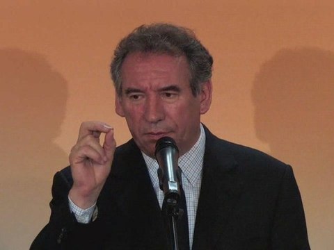 FRANÇOIS BAYROU CONVENTION THÉMATIQUE 13 MAI 2009 PARTIE 2