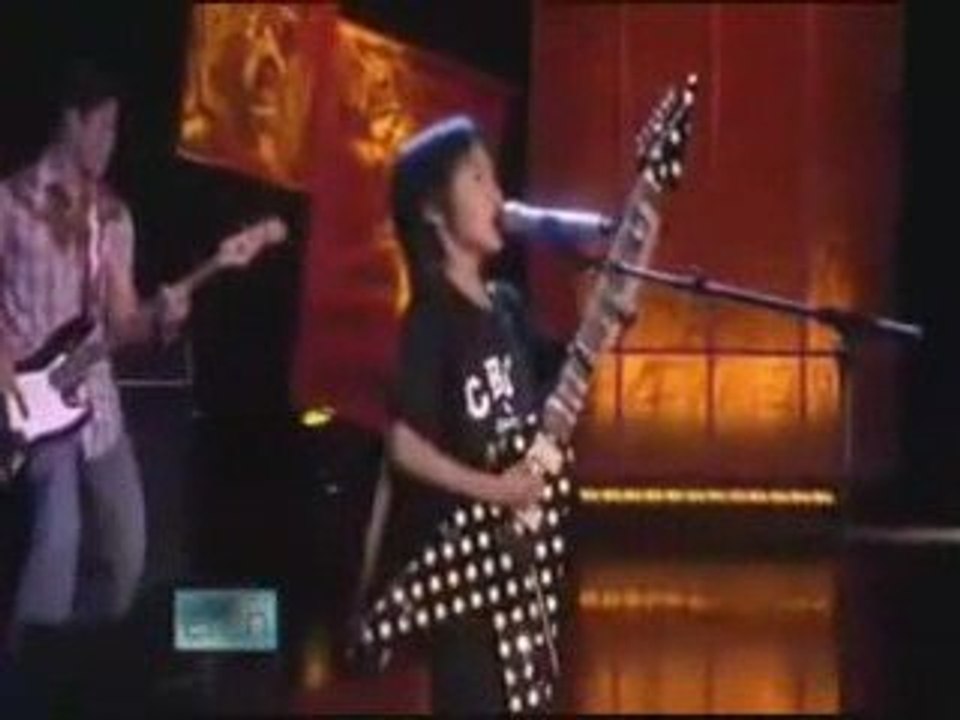 9 year old Yuto Miyazawa performs Crazy Train