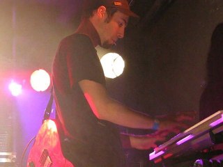 Stellardrive @ Glazart | 10.04.2009 - Conversations + Space