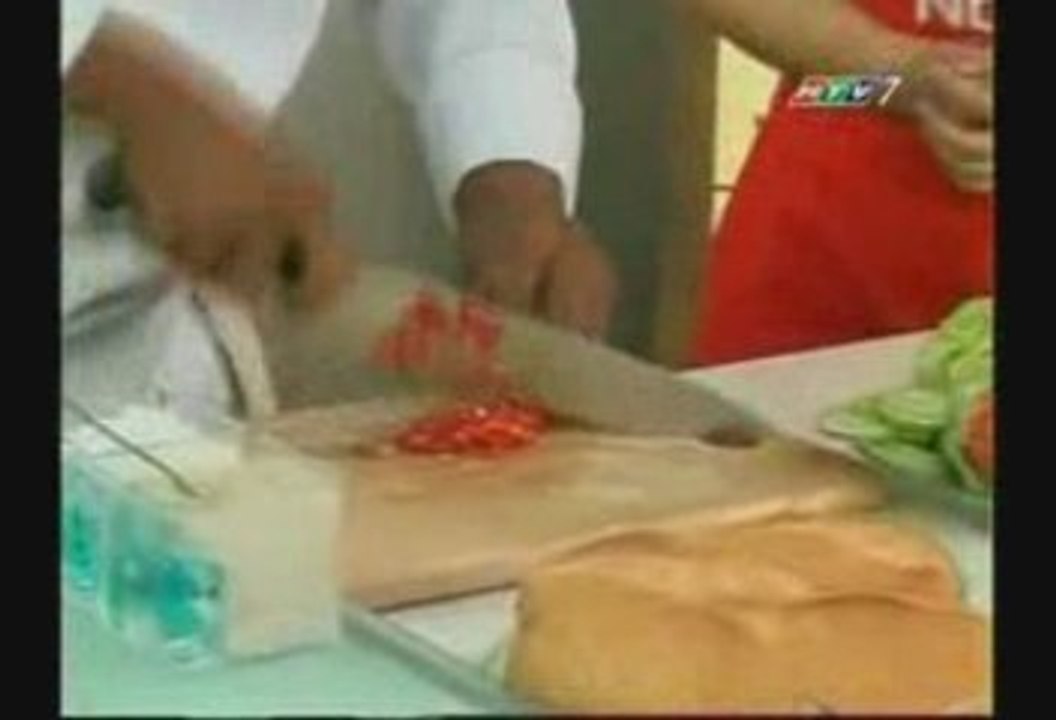Banh mi kep tom tron Mayonnaise