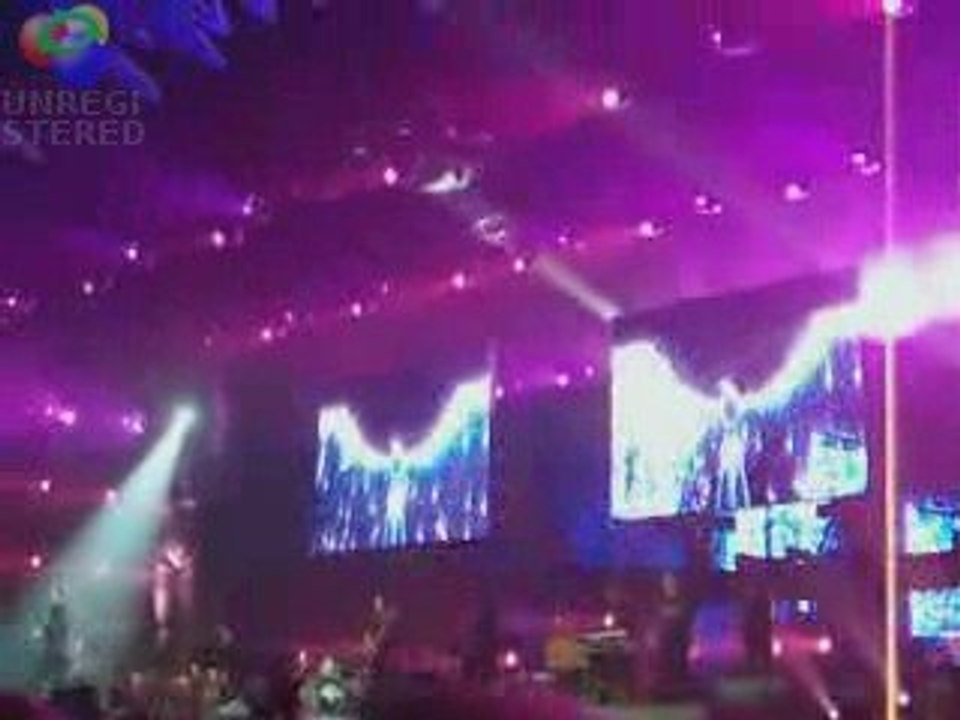 johnny hallyday 13.05.2009 ST-ETIENNE "ca ne finira jamais"