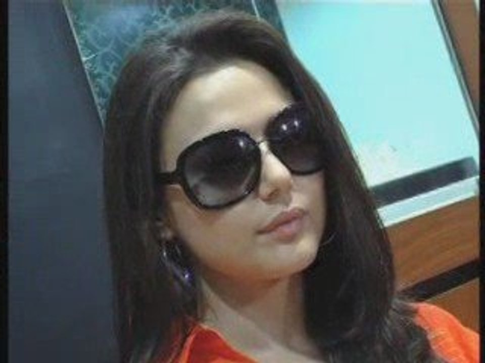 Preity Zinta to look after 34 orphans
